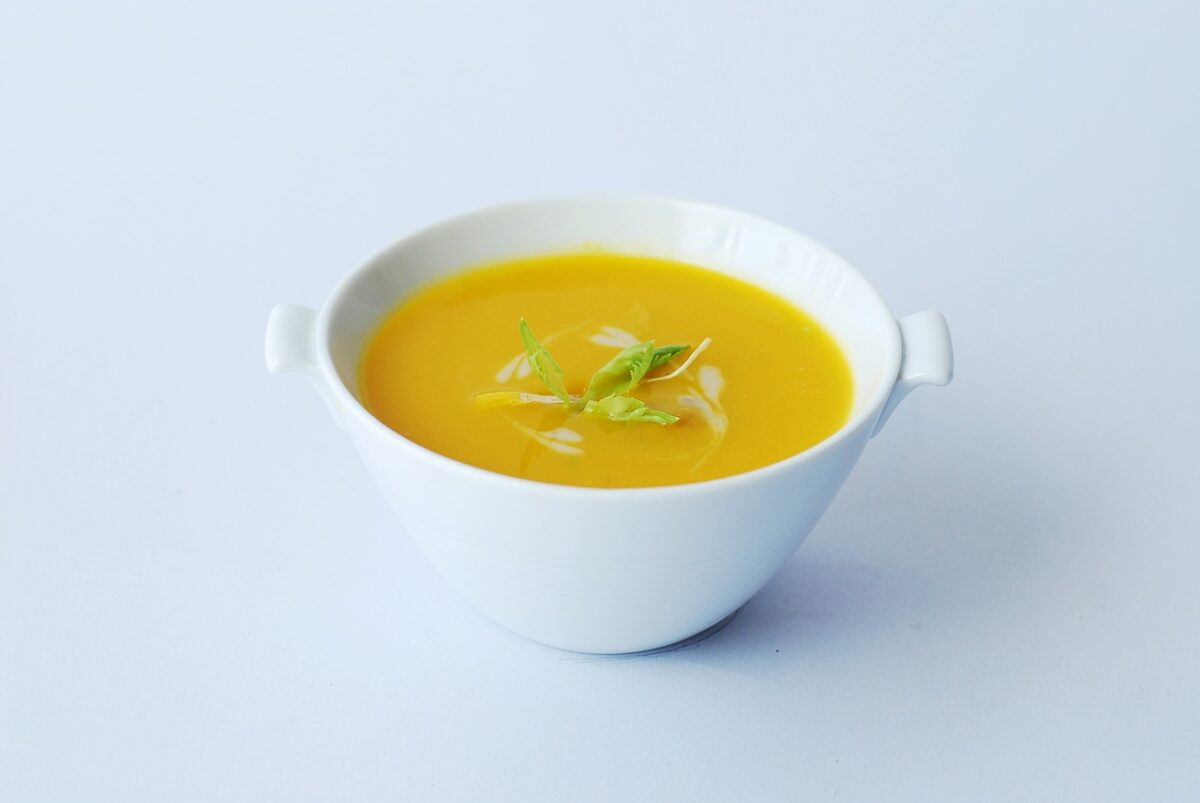 Minestra di Verdure (con Pari Quantità di Acqua, in Scatola)