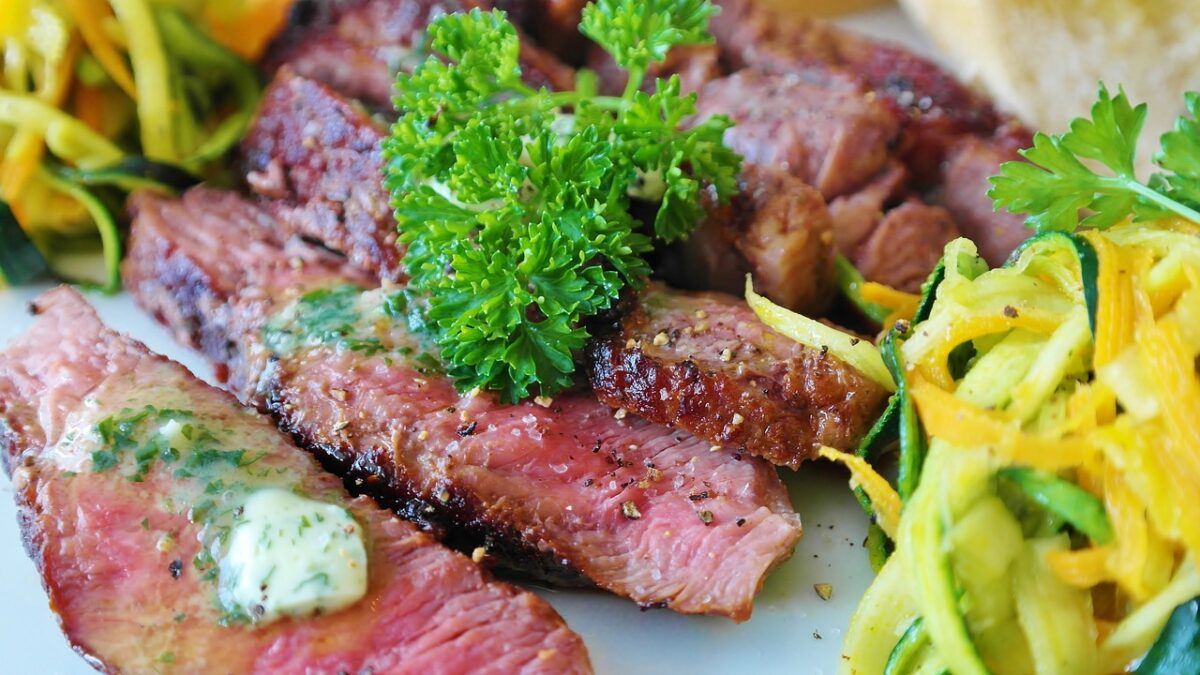 Costata di Manzo (Piccola, Magra, Tagliata Completamente senza Grasso)