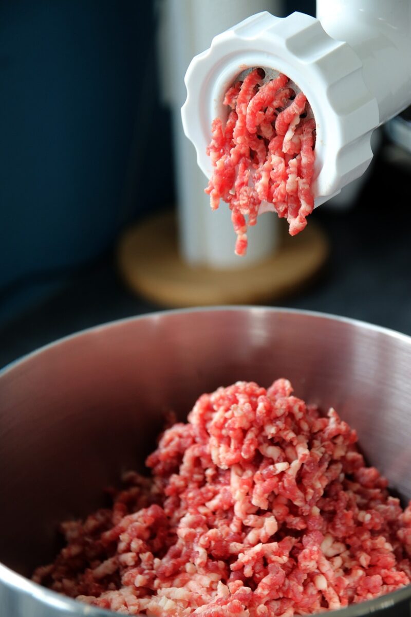 Carne Macinata di Manzo (70% Magro, 30% di Grasso)