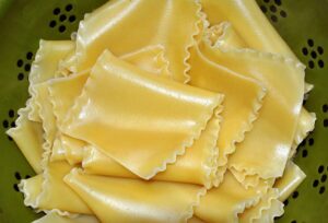 lasagna, noodles, pasta, food, italian, meal, cuisine, lasagne, italy, kitchen, fresh, tomato, macaroni, cooking, classic, traditional, ingredient, dinner, cheese, sauce, flat, heap, culinary, spaghetti, colander, lasagna, lasagna, lasagna, lasagna, lasagna, lasagne