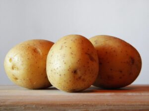 Canederli di patate senza glutine con fonduta di formaggio